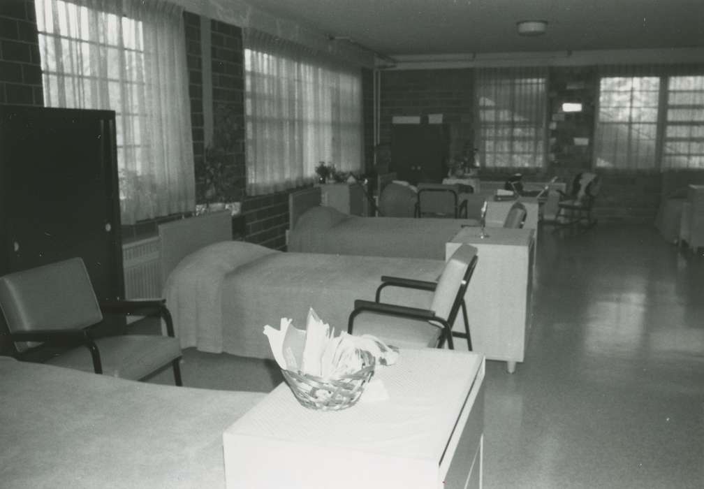 Waverly Public Library, table and chairs, group home, Iowa History, history of Iowa, Homes, bedroom, bed, Iowa