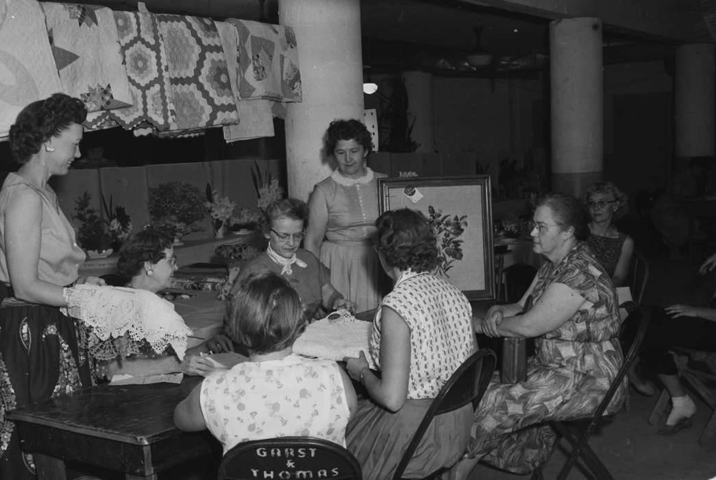 flowers, old women, Iowa, IA, United States, gathering, Photos, historic, quilts, Coon Rapids, Fairs and Festivals, history, ia, Coon Rapids Enterprise, Leisure