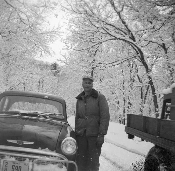 Kringlen, Linda, Portraits - Individual, Iowa, Winter, car, Motorized Vehicles, license plate, Oelwein, IA, hoarfrost, frost, Iowa History, history of Iowa, hat, snow
