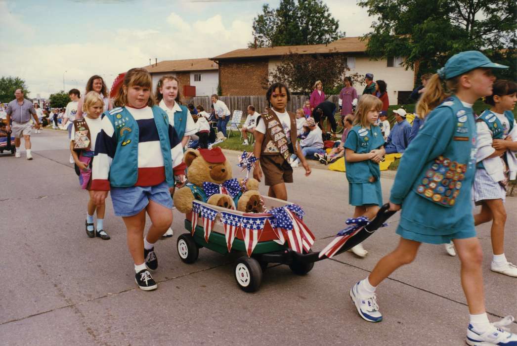 fourth of july, Civic Engagement, Johnson County Historical Society, Fairs and Festivals, wagon, Holidays, Children, parade, teddy bear, girl scouts