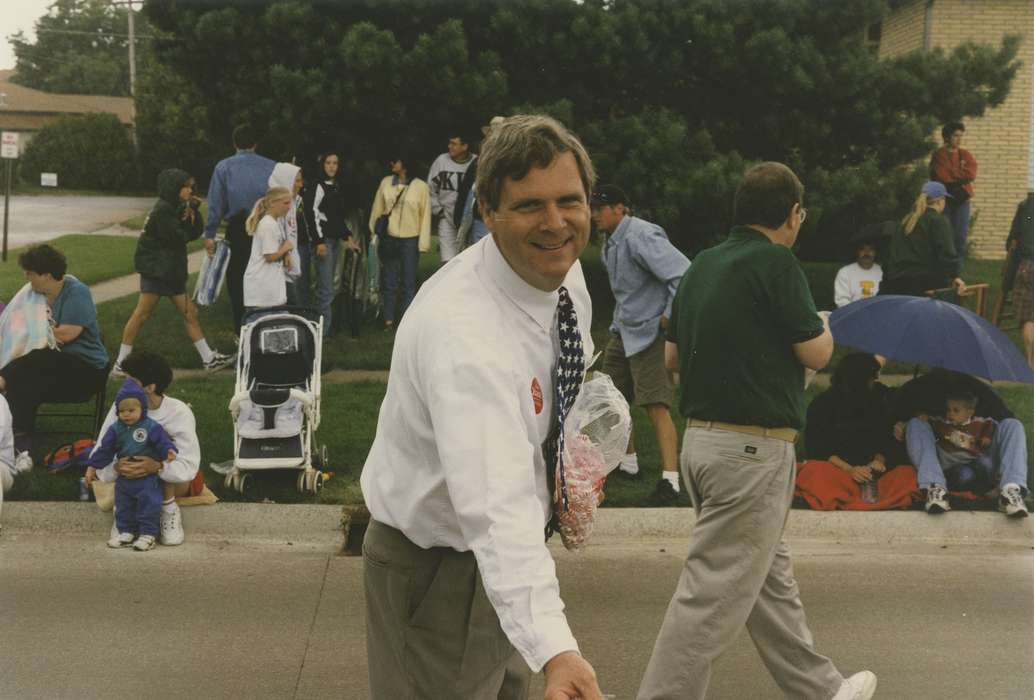 Holidays, fourth of july, parade, Johnson County Historical Society, governor, Fairs and Festivals, candy, secretary of agriculture