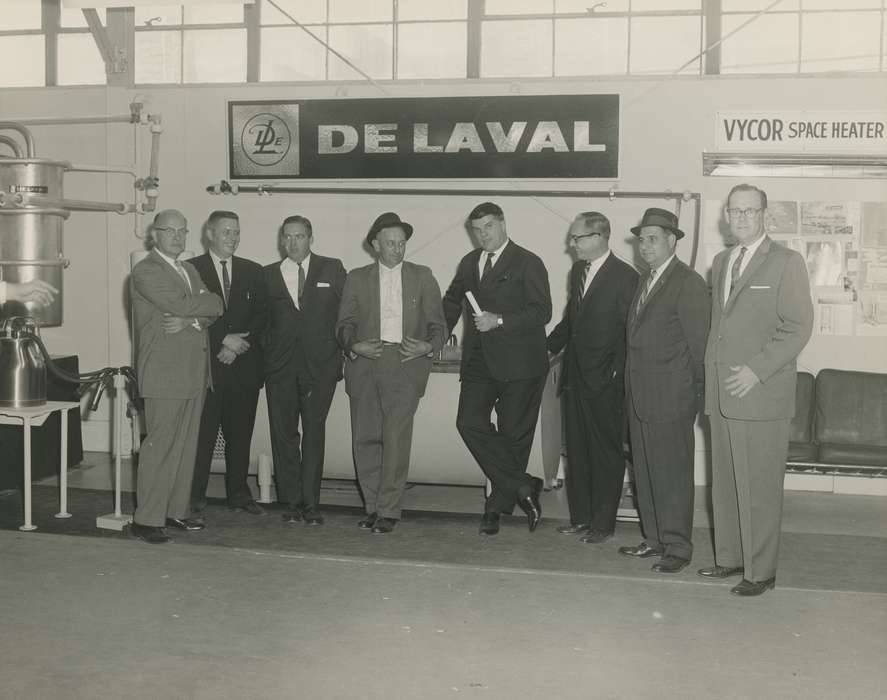 history, Photos, Businesses and Factories, Black Hawk, IA, ia, Fairs and Festivals, Labor and Occupations, historic, United States, Grout Museum of History and Science, Waterloo, Iowa