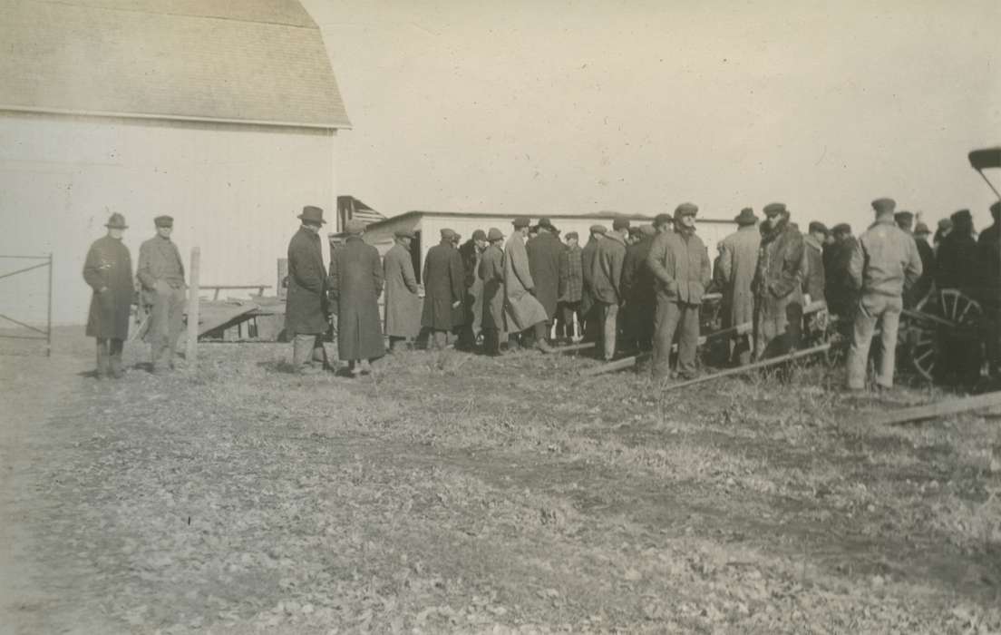Farms, farm sale, Barns, Iowa History, history of Iowa, Mortenson, Jill, auction, Macey, IA, Iowa