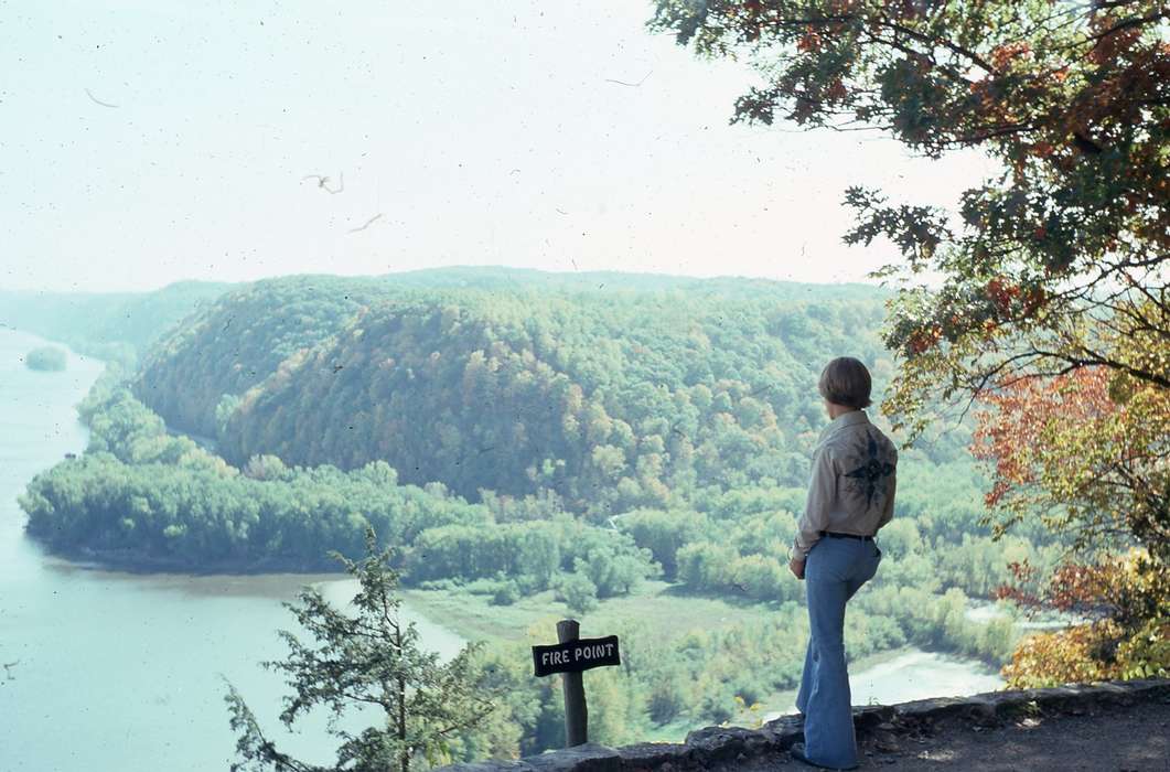 history of Iowa, Lakes, Rivers, and Streams, national monument, effigy mounds, overlook, correct date needed, fire point, trees, Iowa History, Harpers Ferry, IA, Zischke, Ward, national park, scenic, Iowa, cliffside, valley