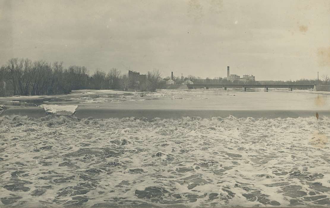 smokestack, ice, Waverly, IA, Iowa, Waverly Public Library, winter, Winter, correct date needed, landscape, Iowa History, bridge, history of Iowa, Landscapes, Lakes, Rivers, and Streams, cedar river