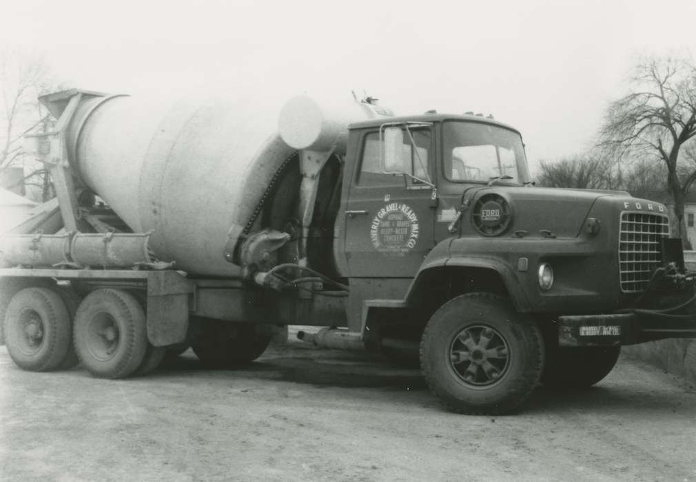 Iowa History, cement truck, truck, Iowa, history of Iowa, Waverly Public Library, Labor and Occupations