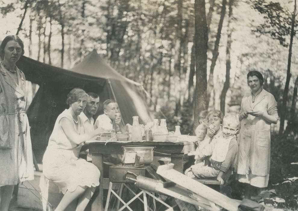 picnic, table, grill, Iowa, Children, children, Families, tent, Portraits - Group, Gettysburg, PA, Iowa History, McMurray, Doug, Food and Meals, Leisure, history of Iowa
