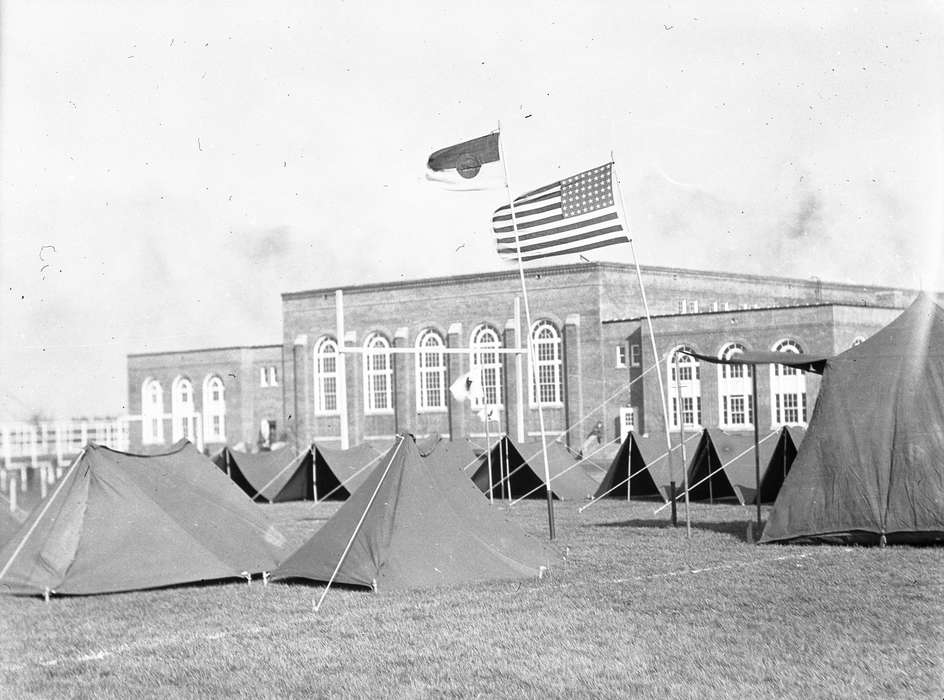 Schools and Education, university of northern iowa, UNI Special Collections & University Archives, uni, tent, iowa state teachers college, Cedar Falls, IA, Iowa History, Iowa, history of Iowa