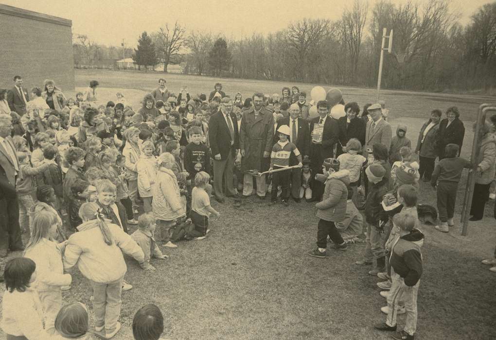 Schools and Education, elementary school, groundbreaking, Waverly Public Library, Civic Engagement, Iowa History, Waverly, IA, Iowa, history of Iowa, Children