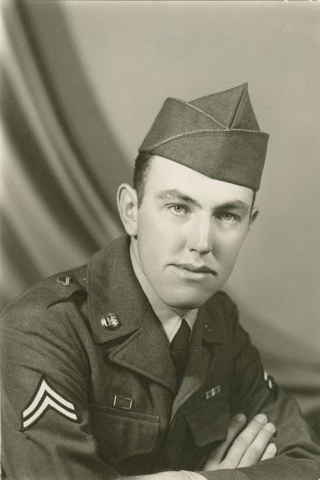 Military and Veterans, uniform, Schutter, Rachel, Portraits - Individual, Iowa, Iowa History, IA, history of Iowa