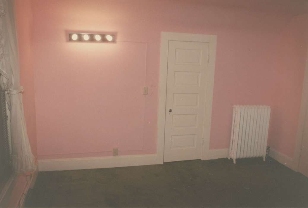 pink, Higgins, Sarah, Iowa History, Iowa, Homes, Burlington, IA, bedroom, history of Iowa, radiator