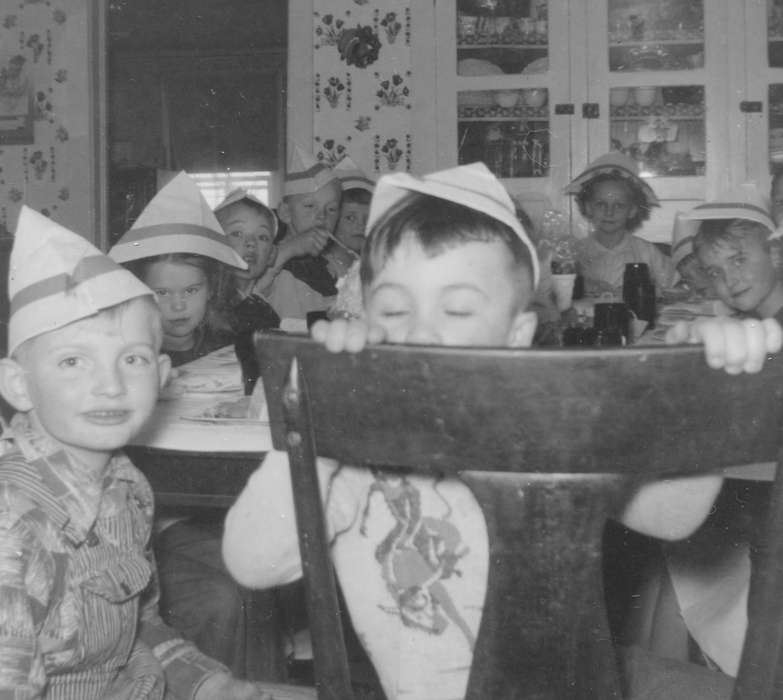 Sumner, IA, Children, Holidays, Hahn, Cindy, Homes, Food and Meals, chair, history of Iowa, birthday, Iowa, Iowa History, party hats, Portraits - Group, party