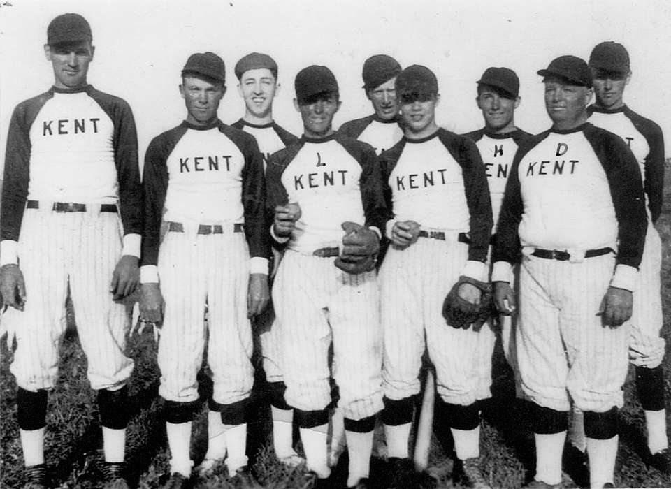 baseball, Iowa, Sports, Iowa History, Portraits - Group, Kent, IA, Bradley, Heather, history of Iowa, team
