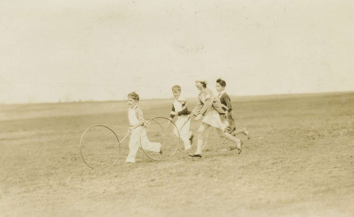 Wilson, Dorothy, Children, wheel, field, Iowa History, Leisure, dress, Iowa, history of Iowa, hat, USA, Outdoor Recreation