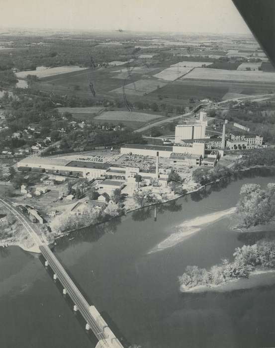 Businesses and Factories, Iowa History, Waverly, IA, Iowa, Waverly Public Library, Lakes, Rivers, and Streams, Aerial Shots, bridge, field, road, tree, history of Iowa, river