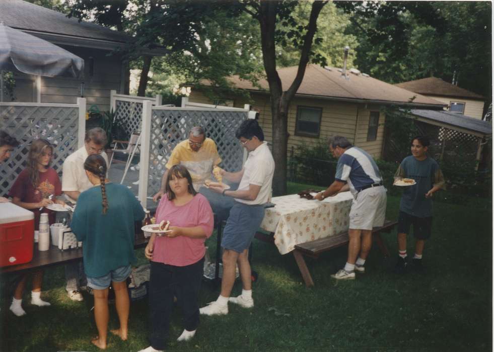 Glenwood, IA, backyard, shorts, gathering, history of Iowa, Henderson, Dan, Children, hot dog, mustard,, Food and Meals, family, Iowa, Iowa History, Families, picnic, deck