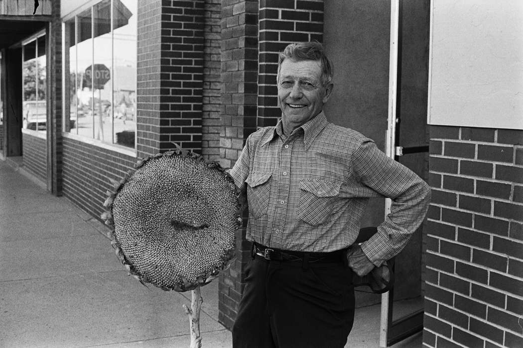 Portraits - Individual, Photos, history, sunflower, Iowa, Coon Rapids Enterprise, United States, ia, IA, historic, Coon Rapids