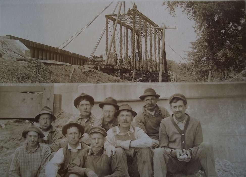 construction crew, history of Iowa, hat, Lemberger, LeAnn, Portraits - Group, Eddyville, IA, Iowa, Labor and Occupations, worker, Iowa History, bridge, construction