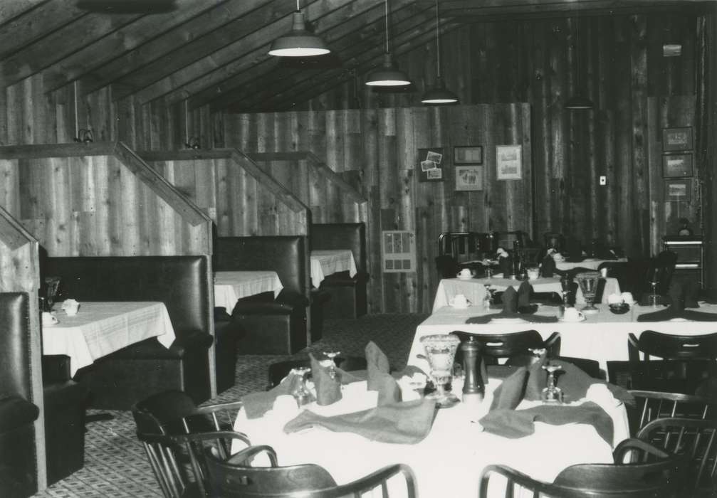 table and chairs, Iowa, dining room, Food and Meals, history of Iowa, Waverly Public Library, Iowa History, wood paneling, hotel, restaurant, inn