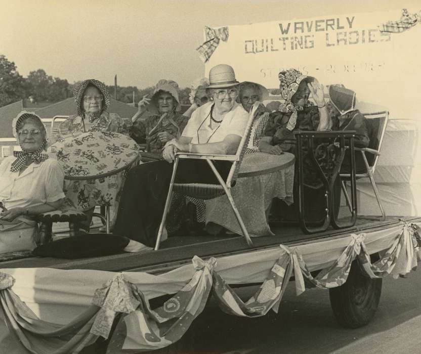 bonnets, festival, Leisure, Main Streets & Town Squares, quilt, Iowa History, Waverly Public Library, Iowa, Fairs and Festivals, parade float, women, history of Iowa, Entertainment, Waverly, IA
