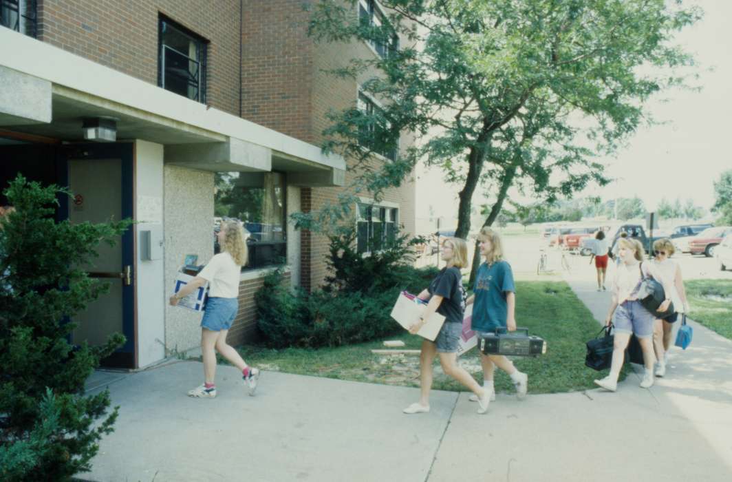 stereo, dormitory, history of Iowa, uni, luggage, university of northern iowa, Iowa, Iowa History, Cedar Falls, IA, dorm, UNI Special Collections & University Archives, Schools and Education