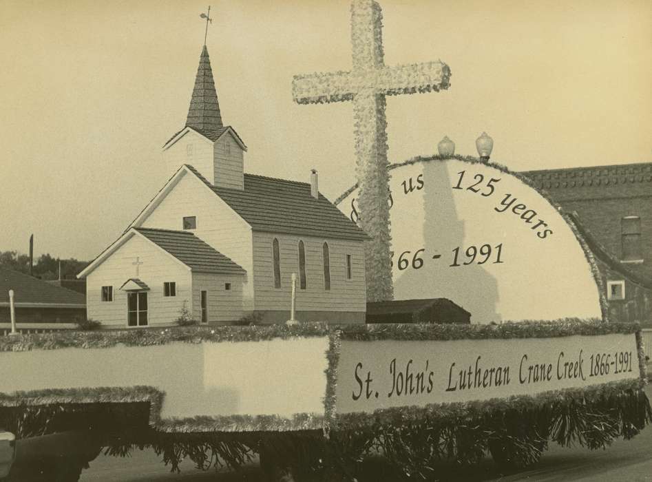 Religious Structures, Waverly, IA, Leisure, Iowa, Waverly Public Library, festival, Main Streets & Town Squares, parade float, Entertainment, Iowa History, history of Iowa, Fairs and Festivals