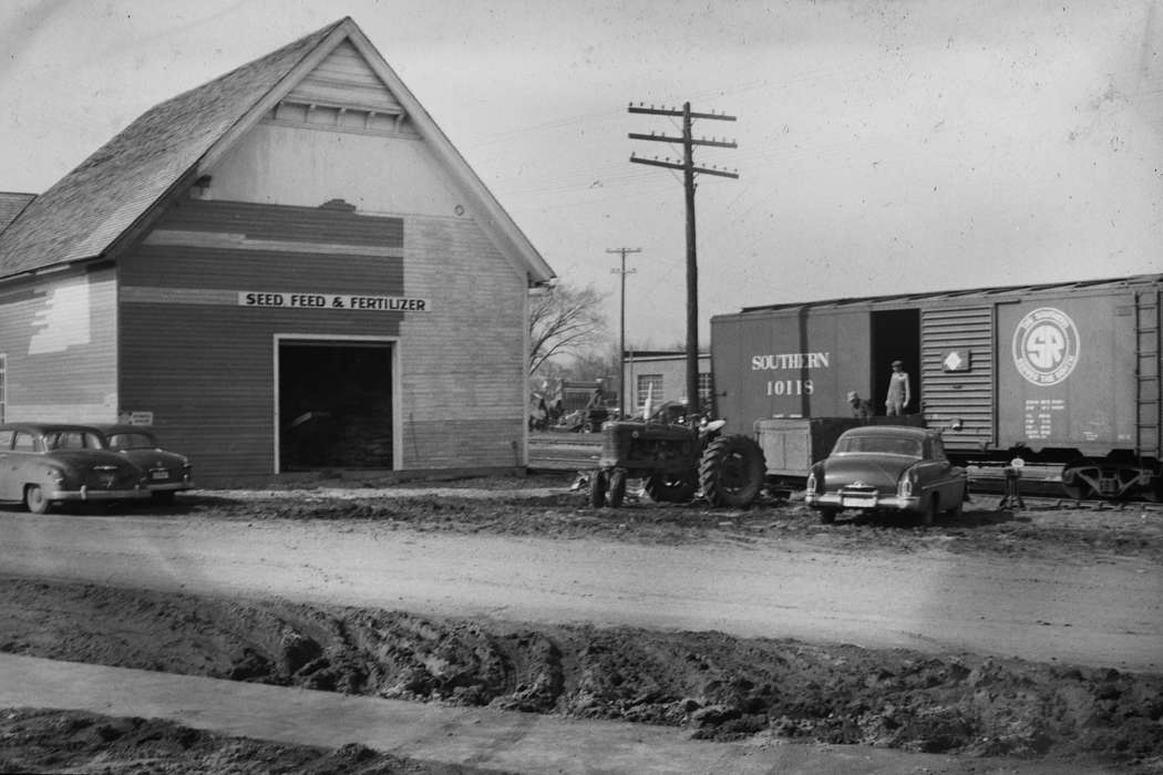 Train Stations, Businesses and Factories, history, Photos, Farming Equipment, power lines, warehouse, train car, Iowa, IA, Motorized Vehicles, tractor, United States, ia, Coon Rapids Enterprise, historic, cars, Coon Rapids