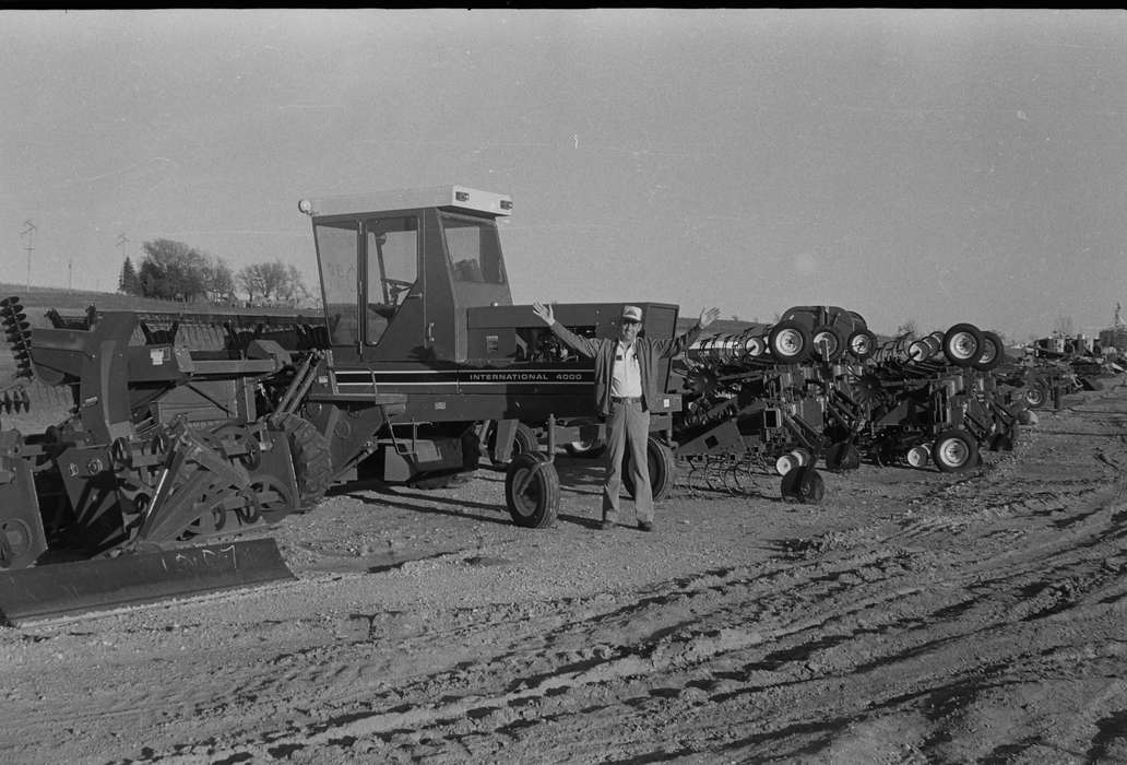 tractor, Farming Equipment, Iowa, Coon Rapids, United States, man, historic, history, Coon Rapids Enterprise, Photos, IA, farm equipment, ia
