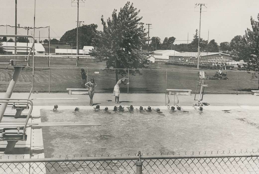 Outdoor Recreation, swimming, Waverly Public Library, swimming pool, Waverly, IA, Schools and Education, Children, Iowa History, Iowa, history of Iowa, swimmer, diving board, swimsuit