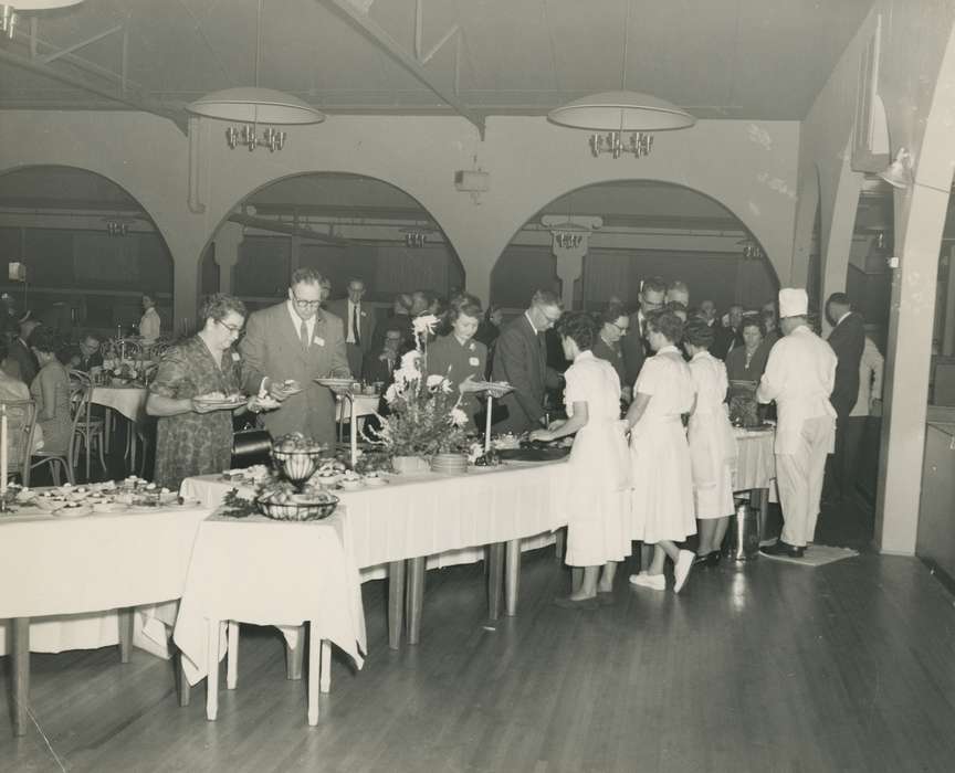 chef, floral, Leisure, Photos, historic, suit, Food and Meals, Grout Museum of History and Science, United States, Businesses and Factories, Iowa, centerpiece, Black Hawk, uniform, tablecloth, cattle congress, buffet, national cattle congress, ia, waitress, history, table cloth, flower, Waterloo, IA, electric park ballroom, party