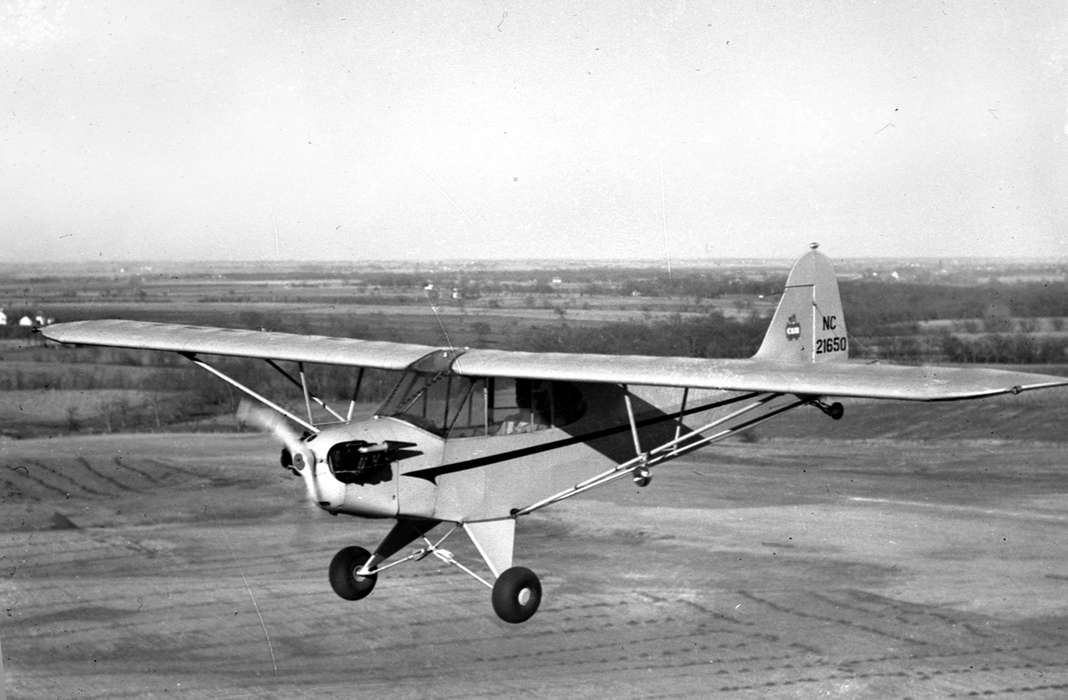 Lemberger, LeAnn, Iowa, airplane, Motorized Vehicles, history of Iowa, Iowa History, Ottumwa, IA