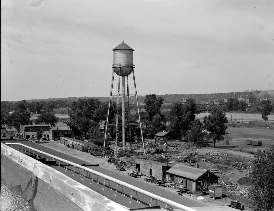 Iowa History, Lemberger, LeAnn, Cities and Towns, Iowa, water tower, Ottumwa, IA, Aerial Shots, history of Iowa
