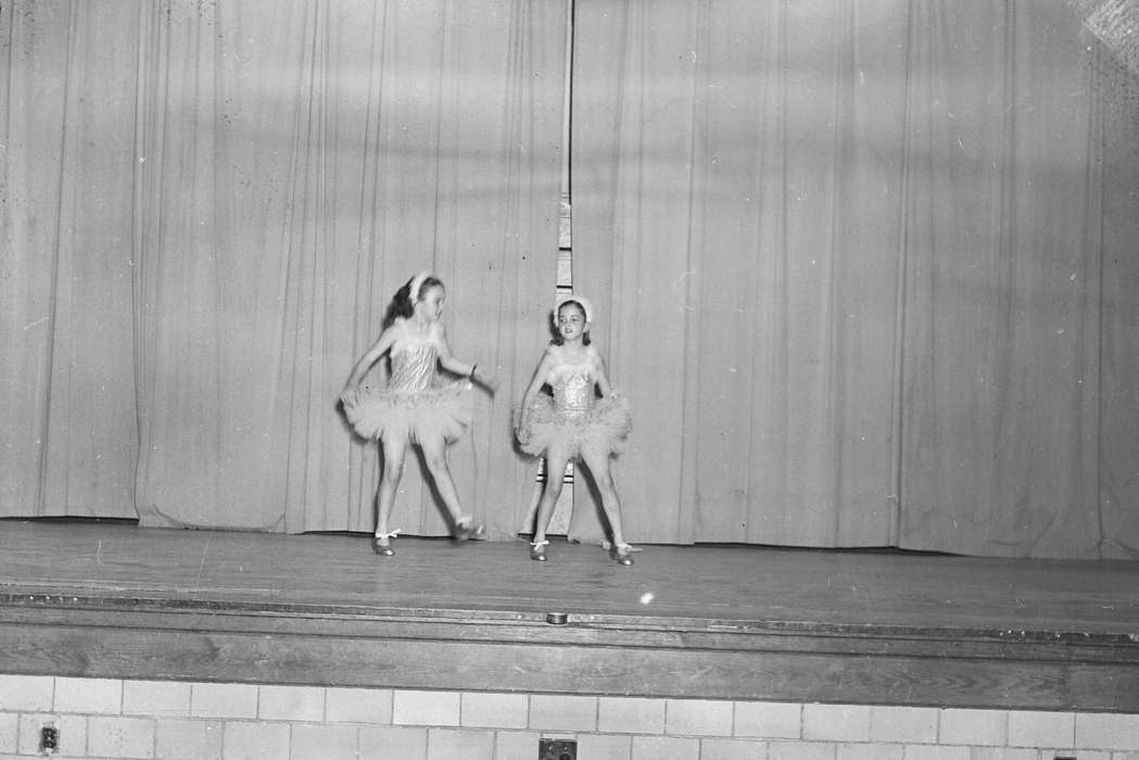 United States, history, ia, Entertainment, dance, Photos, Children, Coon Rapids Enterprise, historic, Iowa, IA, dance recital, Coon Rapids