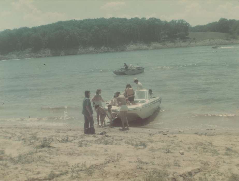 Motorized Vehicles, McGrane, Janet, Outdoor Recreation, river, Iowa History, Lakes, Rivers, and Streams, Iowa, campground, Solon, IA, boat, history of Iowa