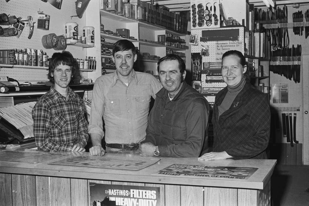 ia, Portraits - Group, business, Businesses and Factories, Iowa, Coon Rapids, United States, historic, history, Coon Rapids Enterprise, Photos, store, IA, auto store
