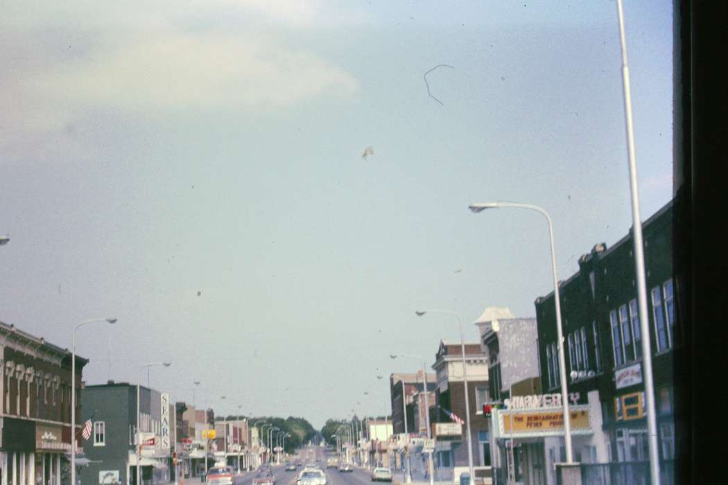 Djalleta, Christine, ia, Photos, Bremer, United States, IA, Iowa, historic, sears, Main Streets & Town Squares, movie theater, Waverly, car, history, Motorized Vehicles, Cities and Towns