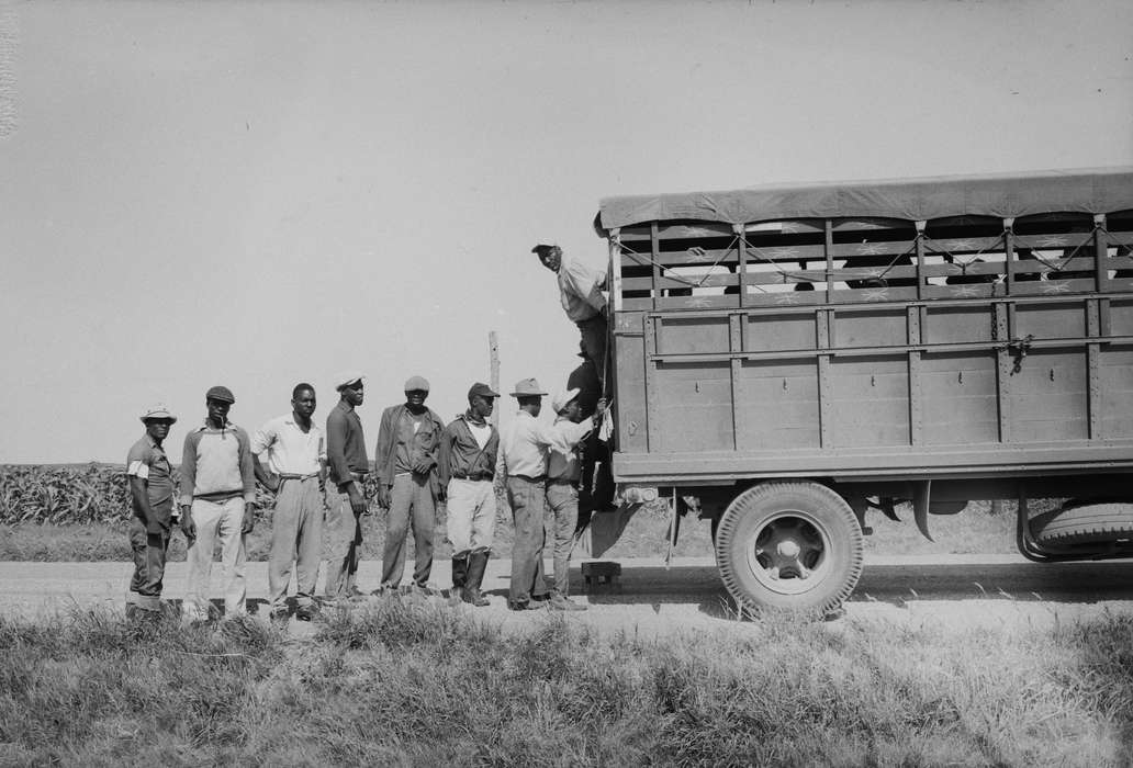 Portraits - Group, Iowa, IA, United States, Photos, detassling, Labor and Occupations, historic, Coon Rapids, Farms, history, ia, Coon Rapids Enterprise, People of Color, corn