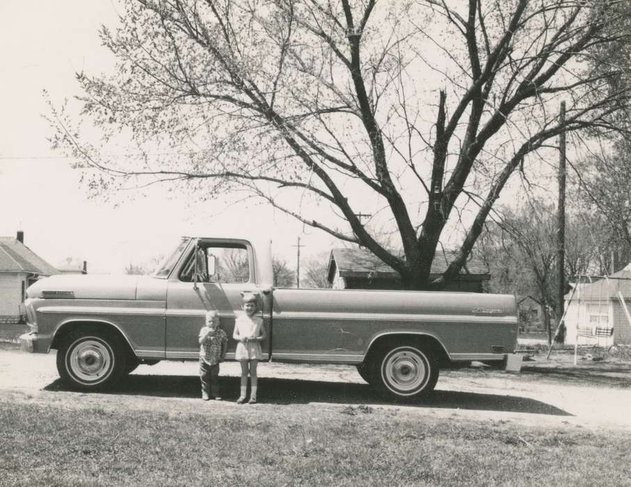 Motorized Vehicles, Osage, IA, Iowa, truck, Children, pickup, Wickwire (Uker), Cheryl, Iowa History, Portraits - Group, ford, history of Iowa