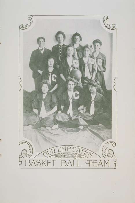 Iowa History, basketball team, history of Iowa, basketball, Archives & Special Collections, University of Connecticut Library, Storrs, CT, Iowa, uniform