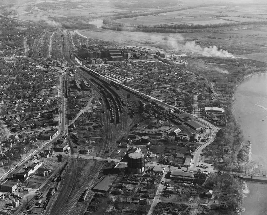 Aerial Shots, Iowa, Iowa History, history of Iowa, Lemberger, LeAnn, Cities and Towns, Ottumwa, IA