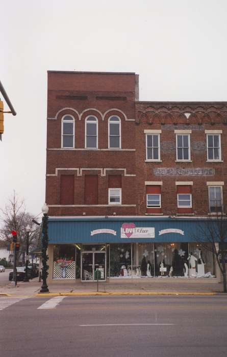 storefront, mainstreet, Main Streets & Town Squares, Cities and Towns, Waverly Public Library, Businesses and Factories, street corner, Iowa History, history of Iowa, Iowa, correct date needed