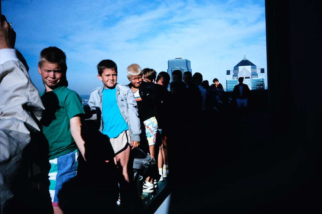 ia, sunny, Travel, second grade missouri trip, boy, Iowa, history, shadow, Photos, Coon Rapids Enterprise, Portraits - Group, Children, missouri trip, historic, United States, MO, school trip