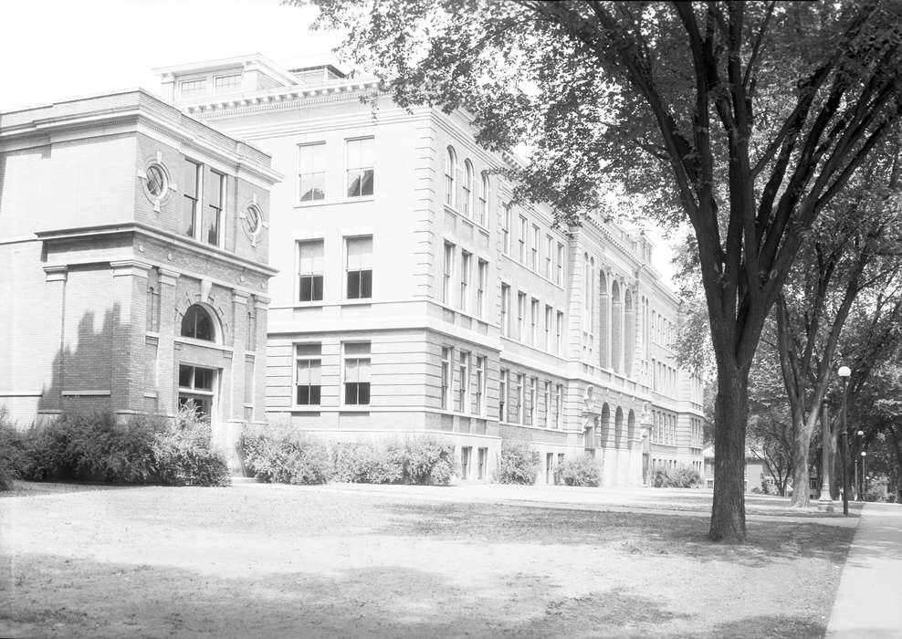lang hall, Schools and Education, university of northern iowa, UNI Special Collections & University Archives, uni, iowa state teachers college, Cedar Falls, IA, Iowa History, Iowa, history of Iowa