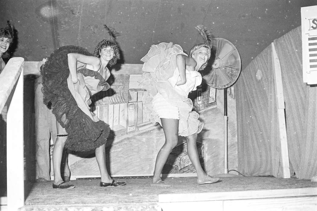 Coon Rapids Enterprise, Entertainment, performing arts, Dedham, Iowa, historic, Carroll, United States, ia, history, Photos, IA