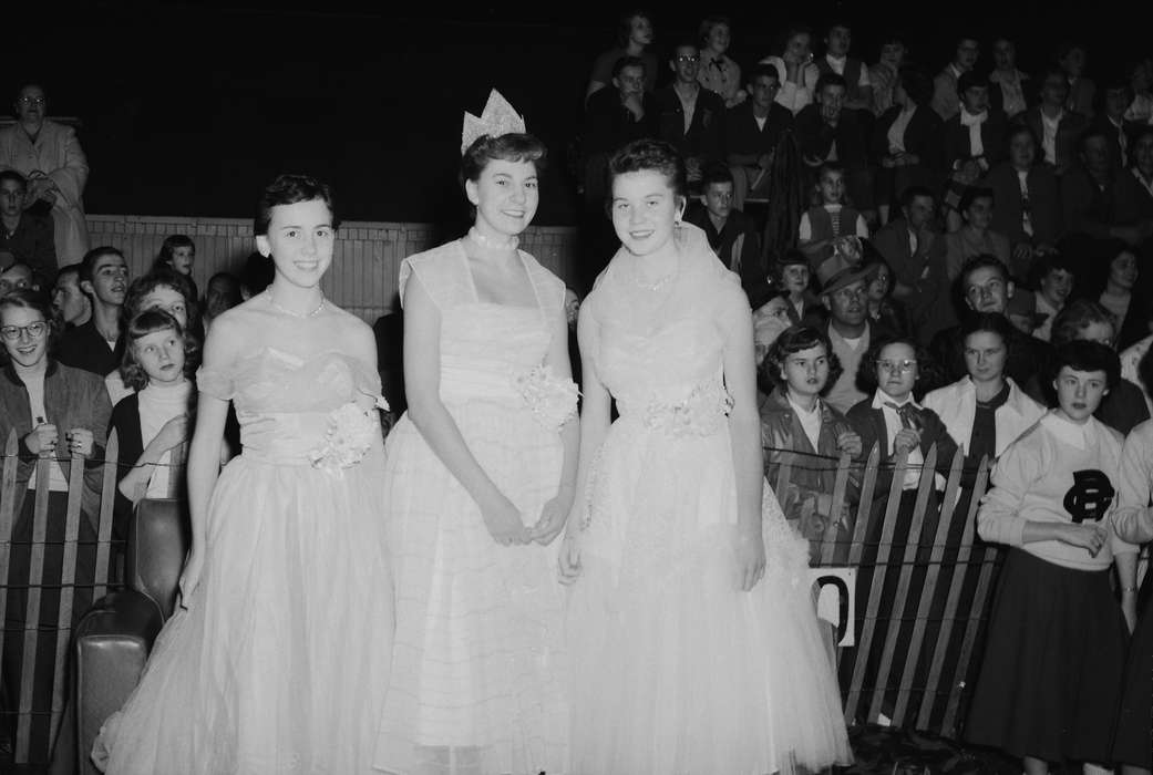 Portraits - Group, Iowa, IA, homecoming queen, United States, Photos, historic, Coon Rapids, history, homecoming, Entertainment, ia, Coon Rapids Enterprise, Children