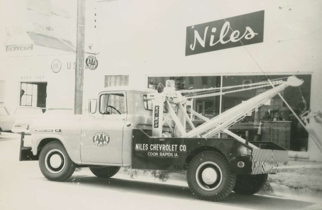 advertisement, Coon Rapids Enterprise, Motorized Vehicles, truck, sign, Businesses and Factories, Cities and Towns, correct date needed