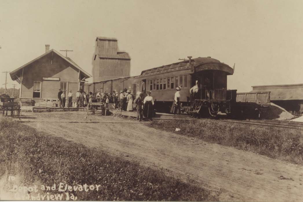 depot, grain elevator, train, Dean, Shirley, Iowa History, Iowa, Grandview, IA, Train Stations, history of Iowa