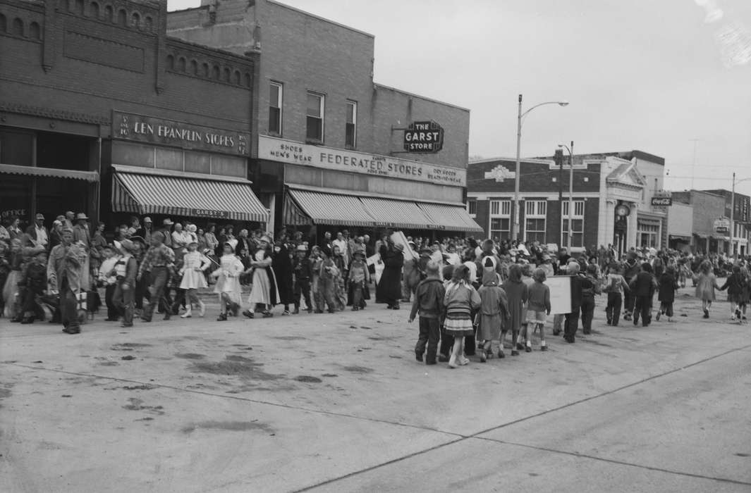 Iowa, IA, parade, United States, costumes, Photos, historic, Coon Rapids, history, homecoming, Entertainment, ia, Coon Rapids Enterprise, Children