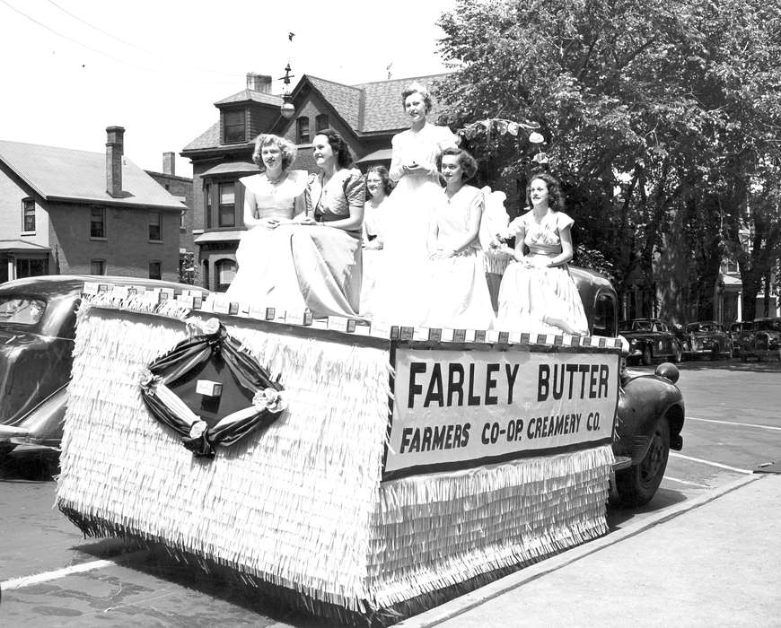 parade, butter, creamery, pageant, women, Iowa History, Farley, IA, Entertainment, Iowa, Scherrman, Pearl, Fairs and Festivals, Cities and Towns, history of Iowa, float, Motorized Vehicles