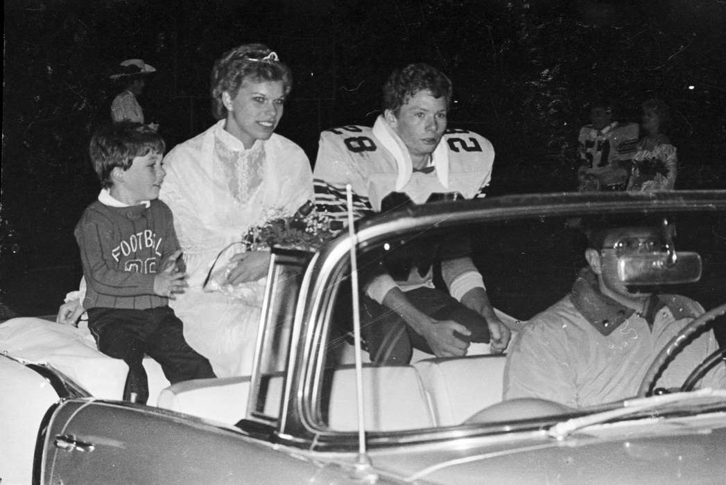 football, homecoming, Iowa, Fairs and Festivals, United States, Coon Rapids, historic, history, Coon Rapids Enterprise, Schools and Education, Photos, IA, car, ia